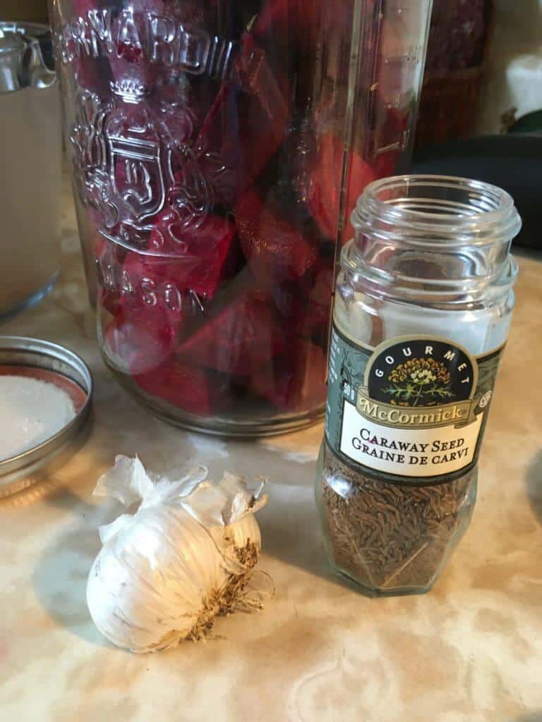 Simple facto-fermented beets