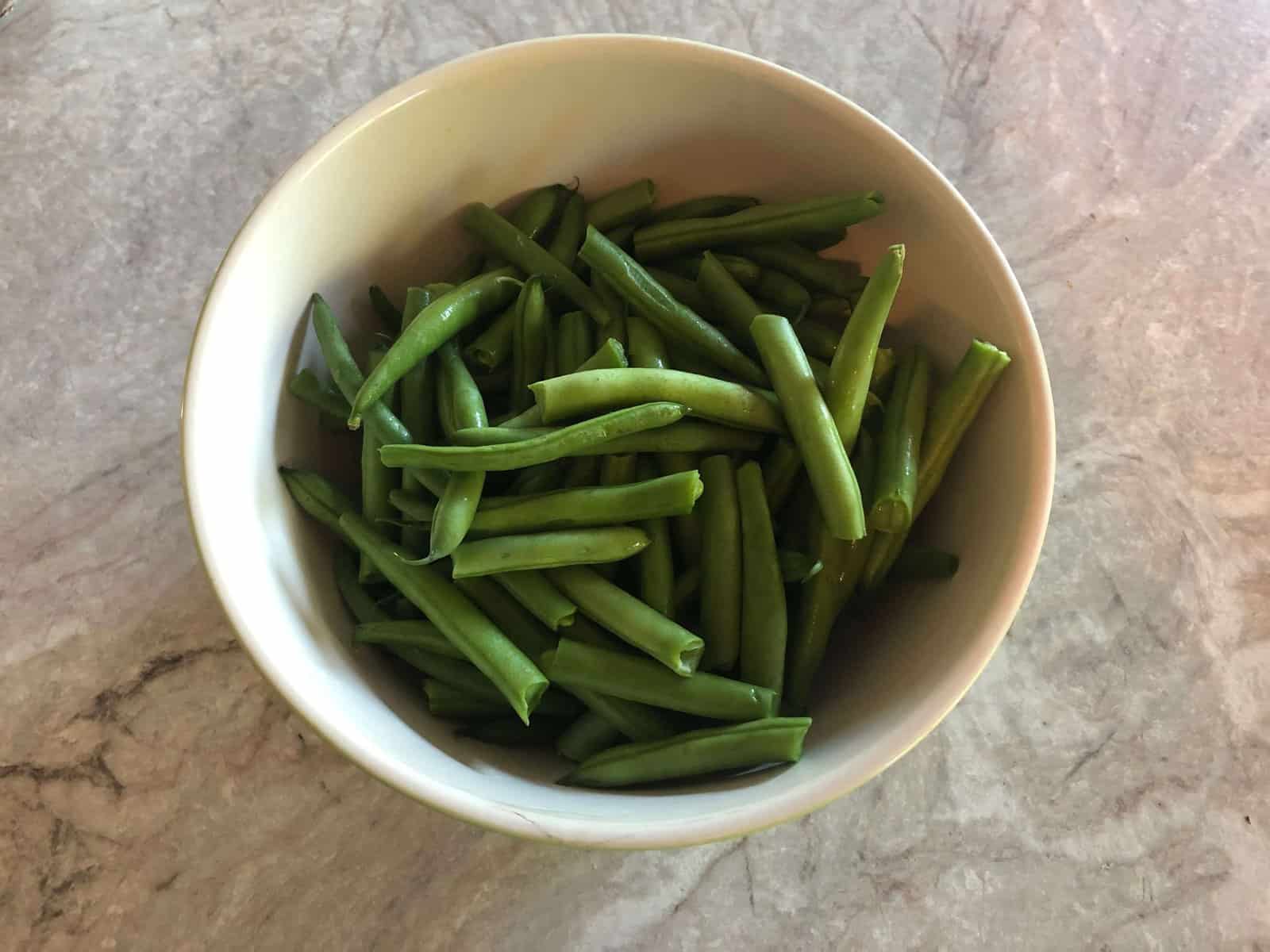 bowl of washed, snapped green beans
